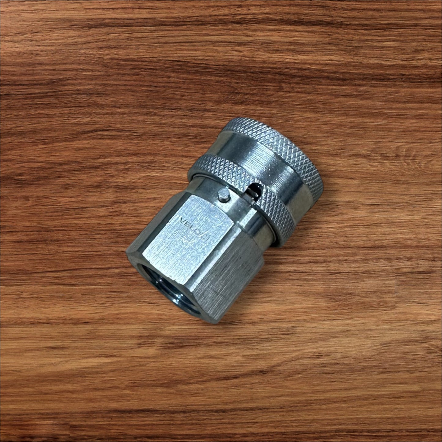 1/2” Female Locking Stainless Steel Quick Connect Socket