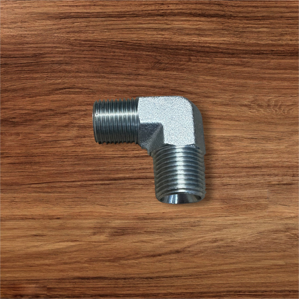 1/2” MPT - 1/2” MPT 90° Elbow
